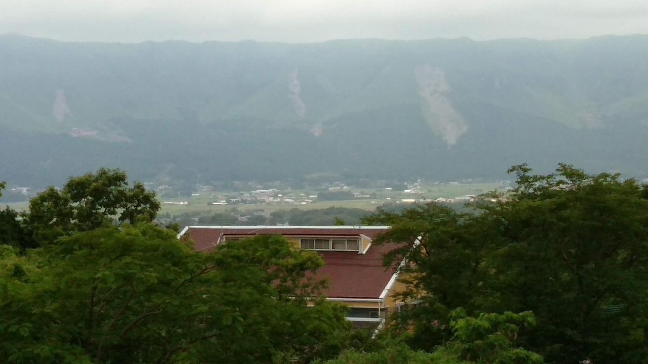 Guesthouse Taihei Aso Bagian luar foto
